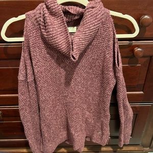 Hollister cold shoulder turtle neck sweater
